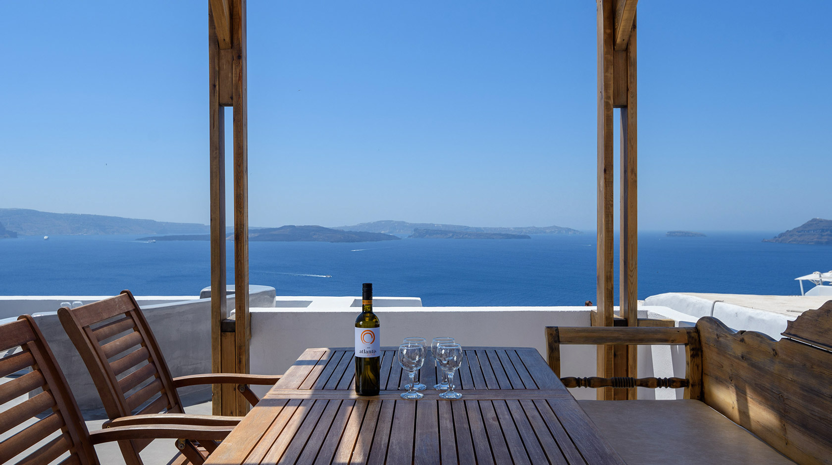 Santorini Apts